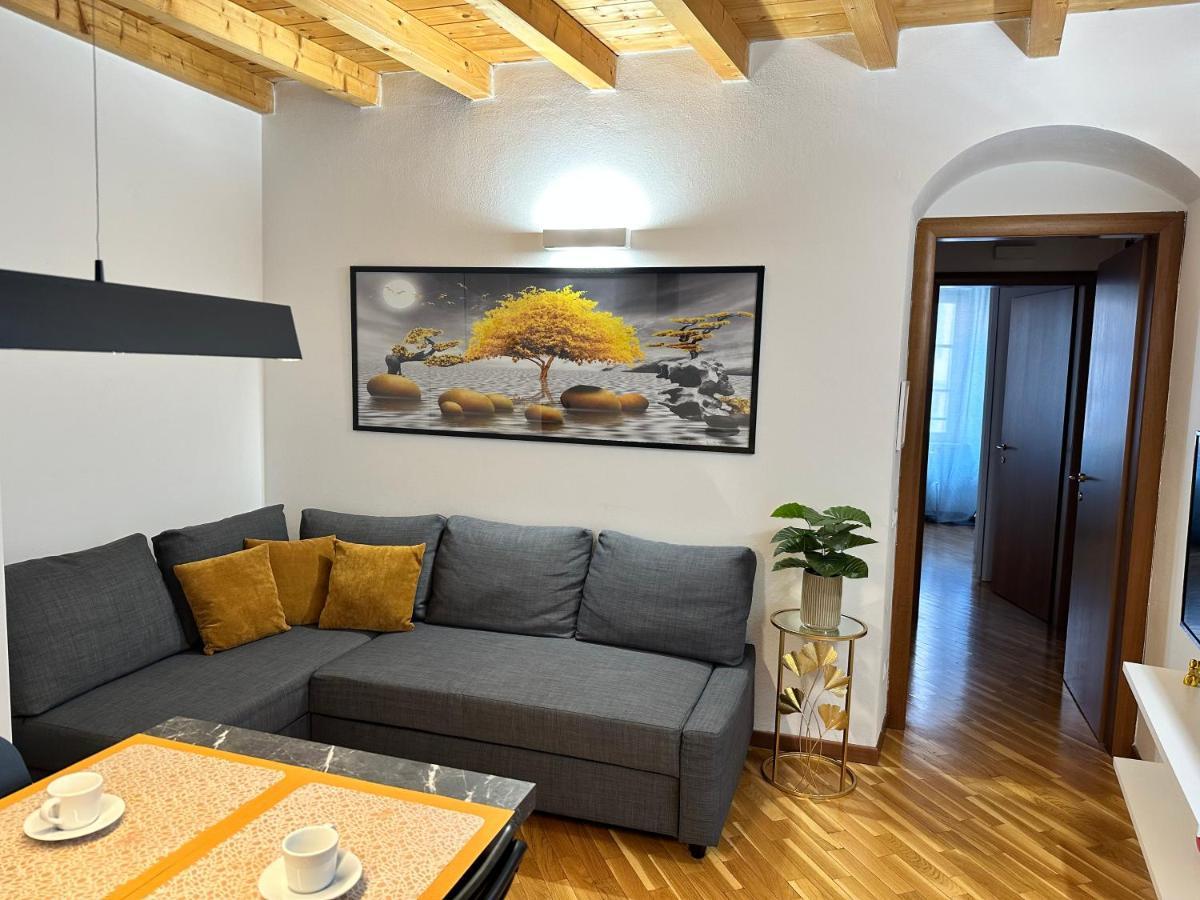 Stella Apartment Center Bergamo Luaran gambar